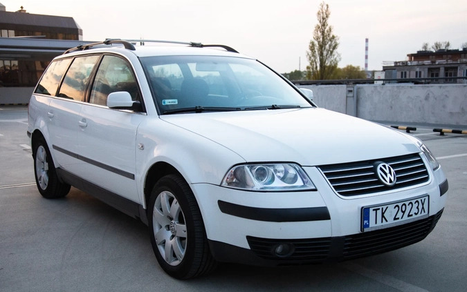 Volkswagen Passat cena 6400 przebieg: 438500, rok produkcji 2003 z Kielce małe 254